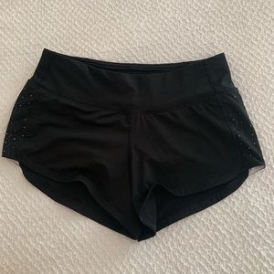 Lululemon Size 4 Shorts